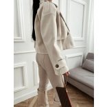 Olasz bézs színű rövid kabát