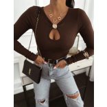 Rugalmas anyagú, barna kivágott felső, aranydísszel