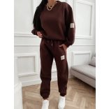 Olasz, csokibarna, vastag melegítőszett